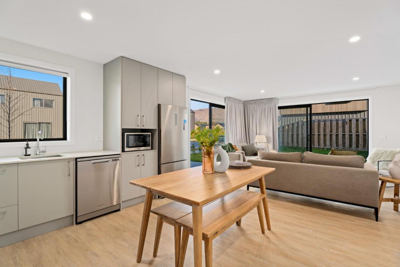 Wanaka Wonder - Wanaka Holiday Home Екстер'єр фото